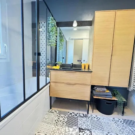 T3 Avec Vue Dans De Standing Sète